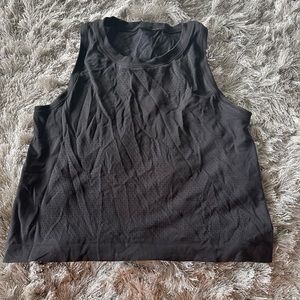 Lululemon cropped muscle tank